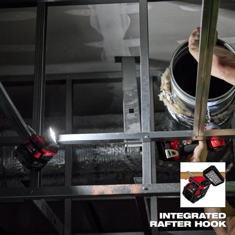 Milwaukee M18 Rover Compact Folding Flood Light With USB Charging, 1000-Lm (Tool Only)