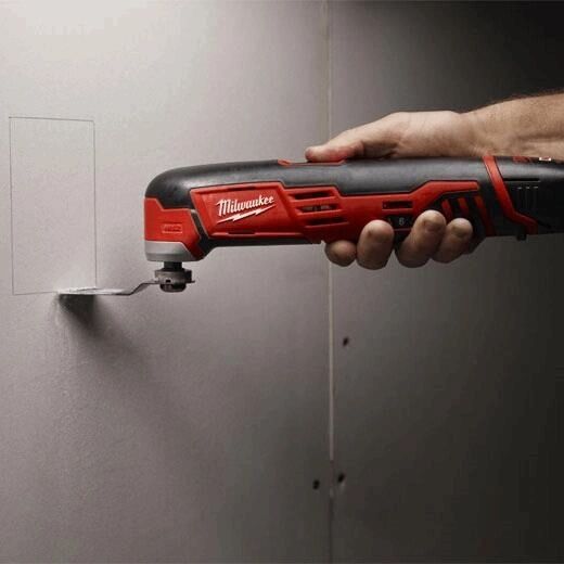 Milwaukee M12 Oscillating Multi-Tool (Tool Only)