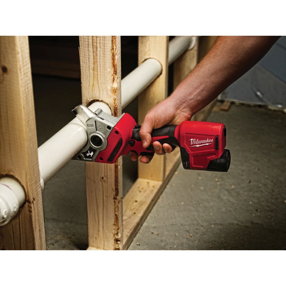Milwaukee M12 Cordless Lithium-Ion PVC Shear
