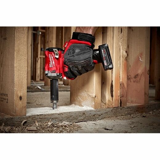 Milwaukee M12 Fuel Stubby Impact Wrench Kit, 3/8-In