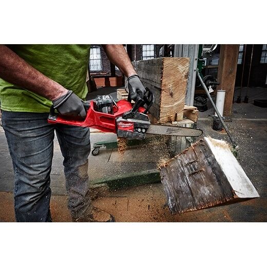 Milwaukee M18 FUEL 16-In Chainsaw (Tool Only)