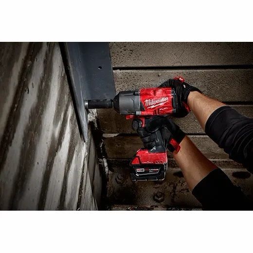 Milwaukee M18 with One-Key High Torque Impact Wrench with Friction Ring, 3/4-In (Tool Only)
