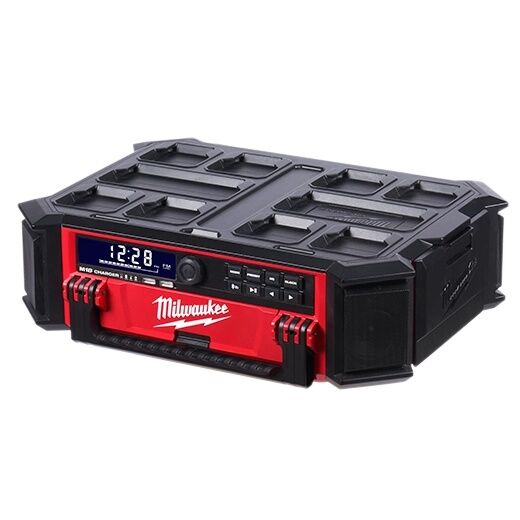 Milwaukee M18 Corded Packout Jobsite Radio/Charger