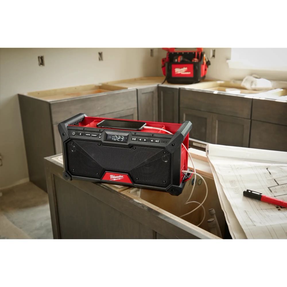 Milwaukee M18 Bluetooth Jobsite Radio