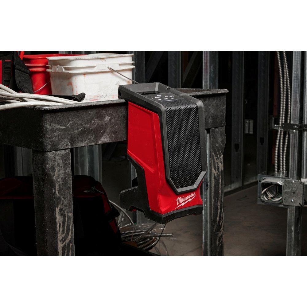Milwaukee M18 Bluetooth Jobsite Speaker