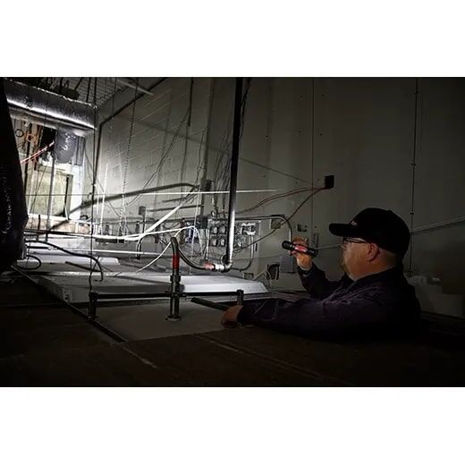 Milwaukee REDLITHIUM USB Slide Focus Flashlight