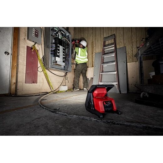 Milwaukee M18 Rover Dual-Power Cordless/Corded Flood Light, 4000-Lm (Tool Only)