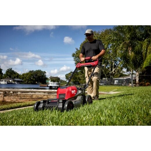 Milwaukee M18 Fuel 21-In Battery Powered Walk Behind Lawn Mower Dual Battery Kit