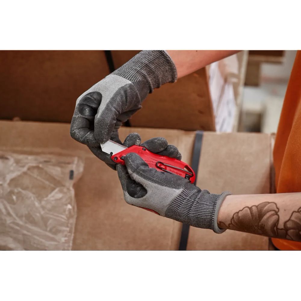Milwaukee  Compact Side Slide Utility Knife