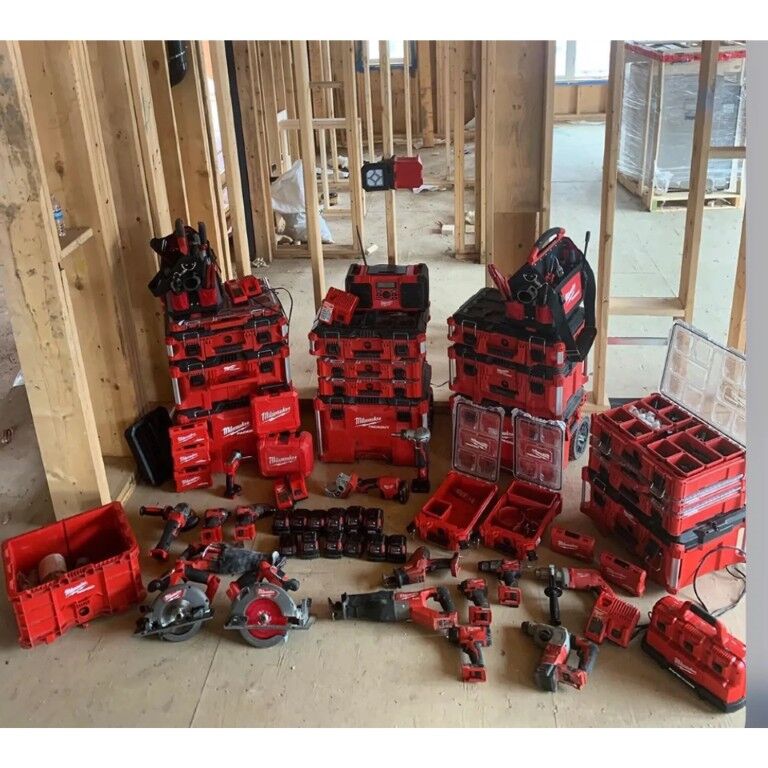 Milwaukee Packout Tool Box