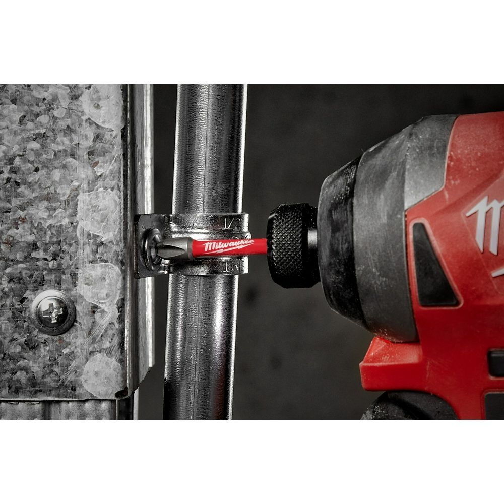 Milwaukee SHOCKWAVE 2.36-In Magnetic Bit Tip Holder with Impact Duty Phillips #2 Insert Bits