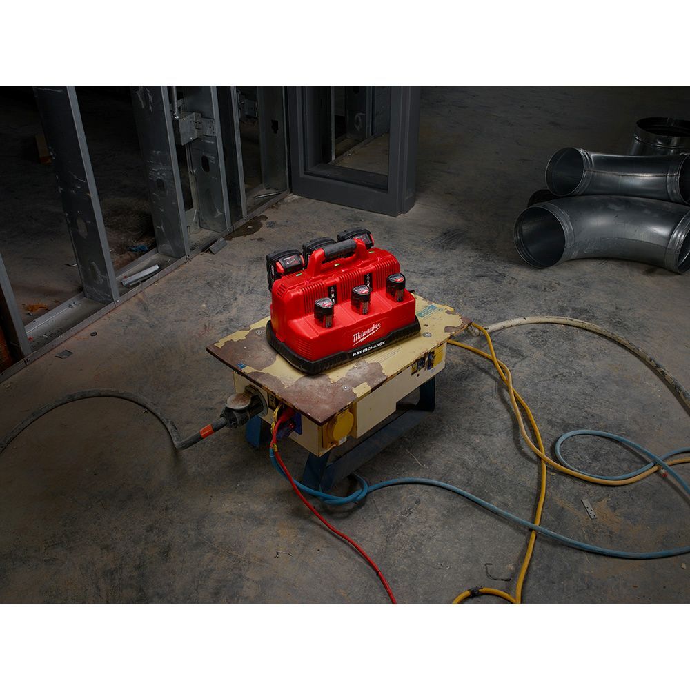 Milwaukee M18 & M12 Rapid Charge Station