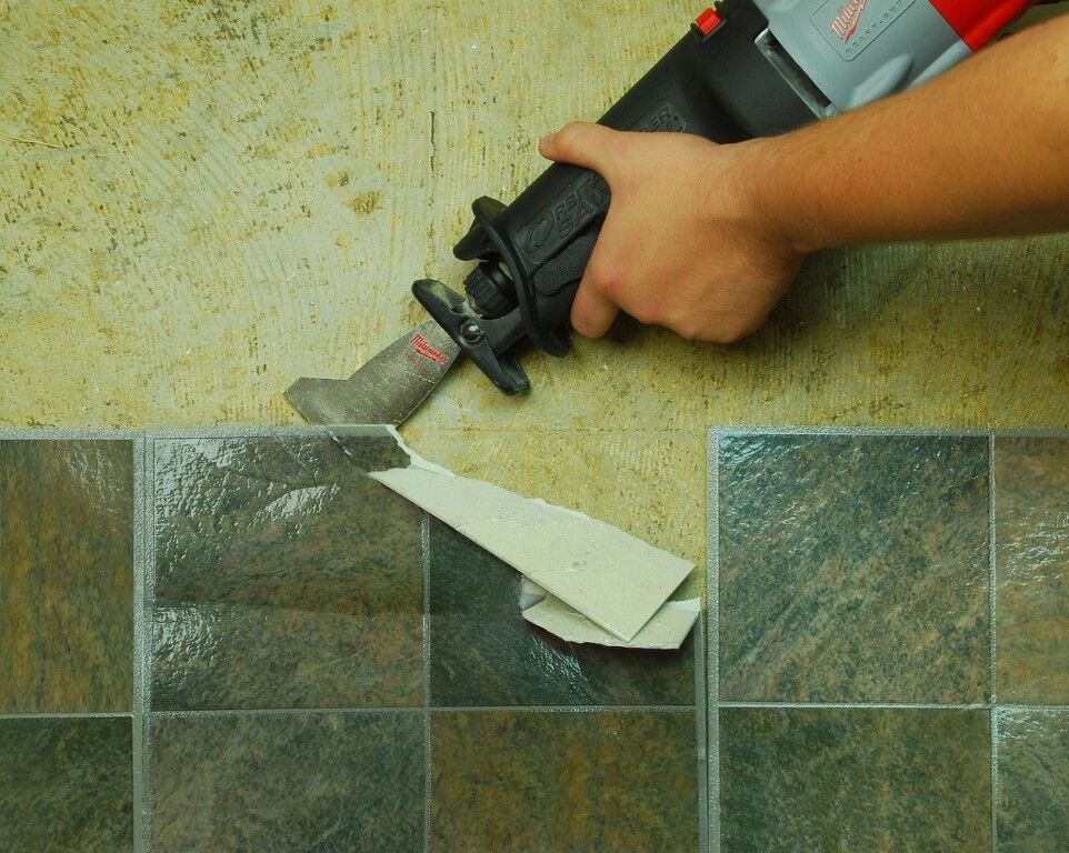 Milwaukee Sawzall Scraper Blade, 1 1/2-In