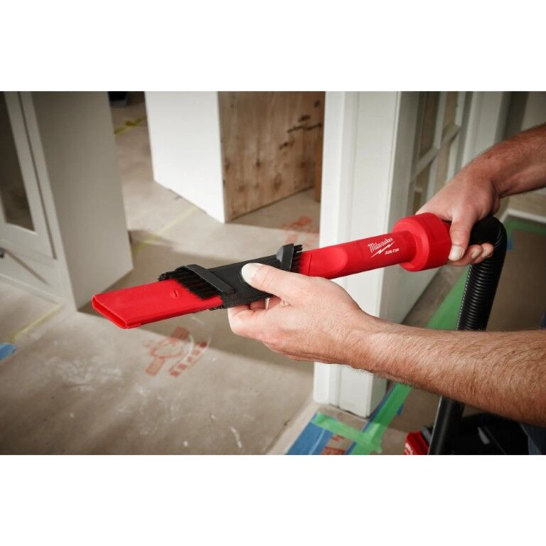 Milwaukee Air-Tip 3-In-1 Vacuum Crevice And Brush Tool