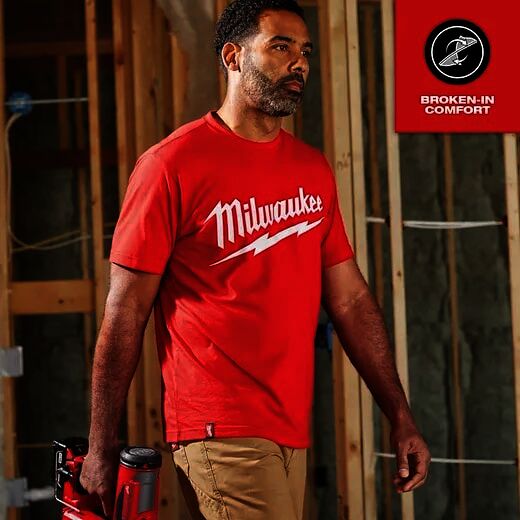 Milwaukee Men's Heavy Duty Short Sleeve Logo T-Shirt