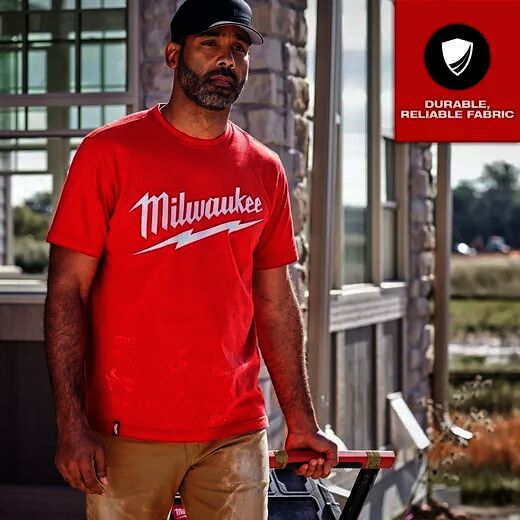 Milwaukee Men's Heavy Duty Short Sleeve Logo T-Shirt