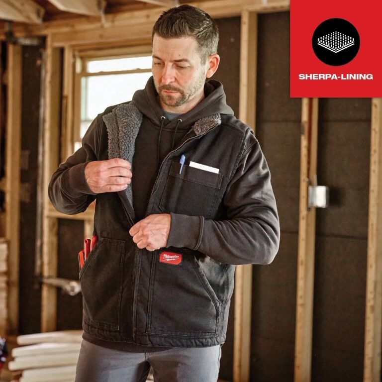 Milwaukee Men's GRIDIRON Sherpa Lined Vest