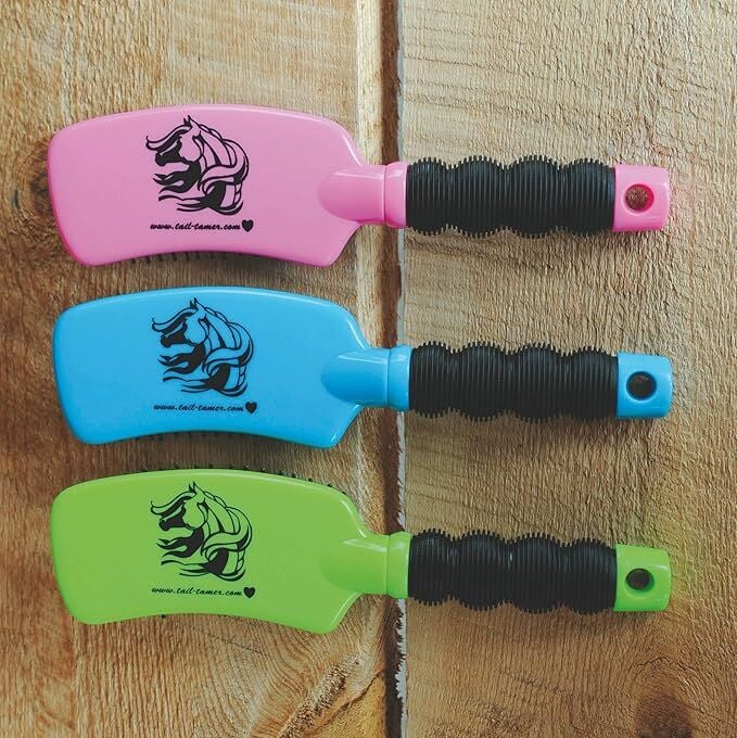 Tail Tamer Assorted Curved Handle Brush