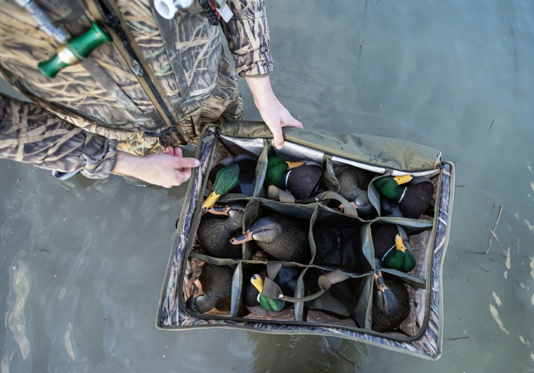 Avian-X Floating Slotted Decoy Bag