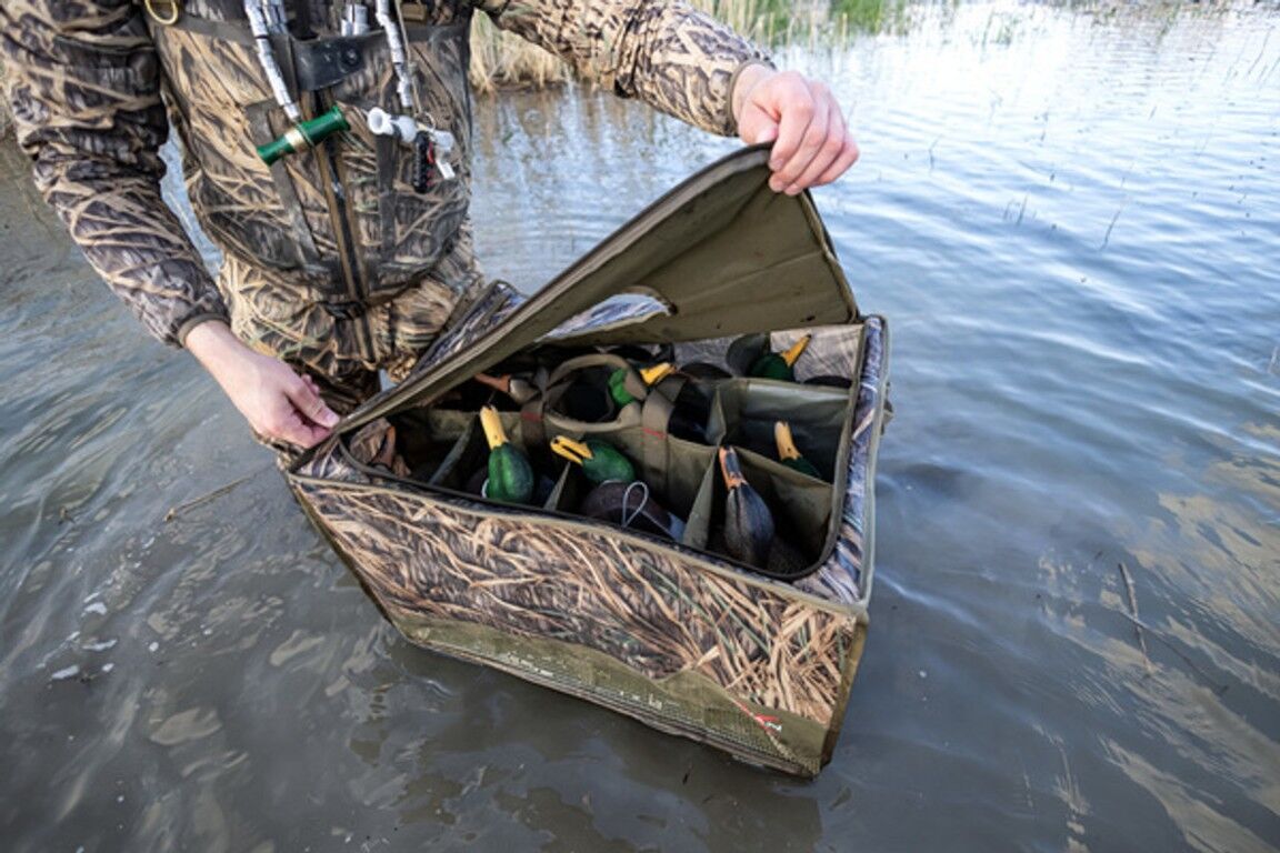 Avian-X Floating Slotted Decoy Bag