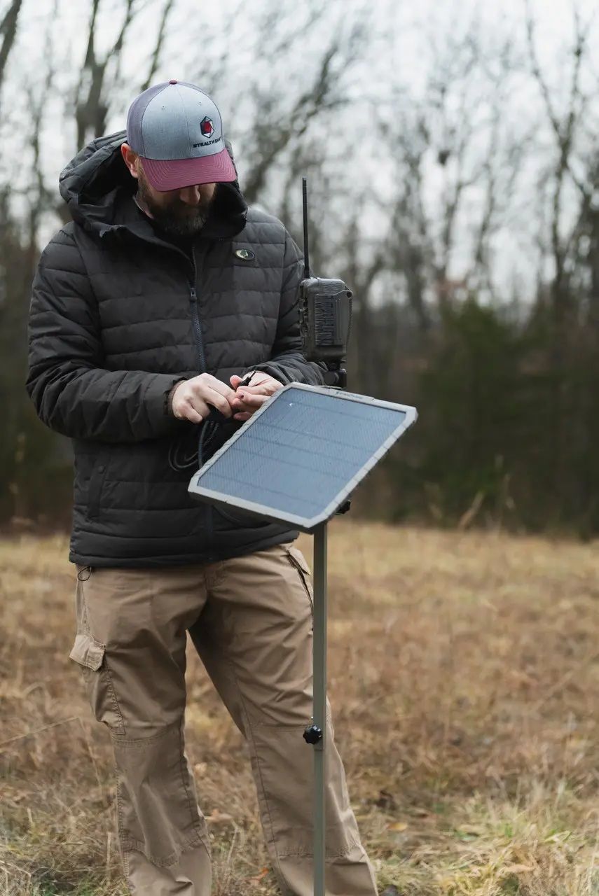 Stealth Cam FieldMAX EX Solar Battery Pack, 3000-mAh