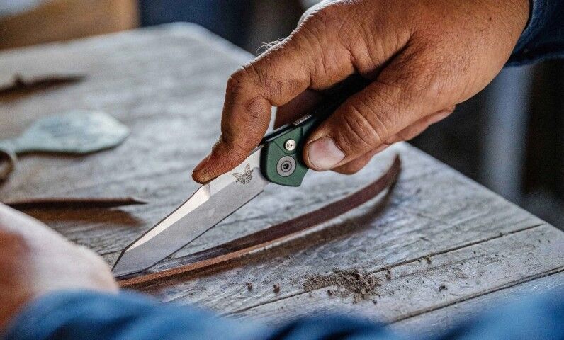 Benchmade Green Aluminum 9400 Auto Osborne Knife