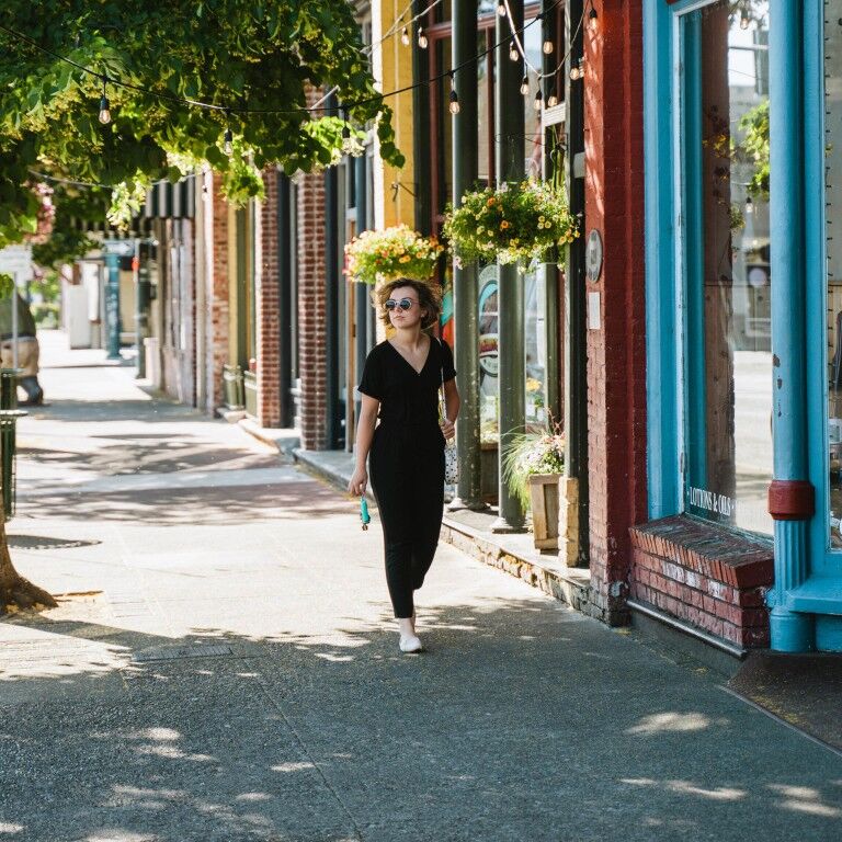 Sabre 2 In 1 Pepper Gel With Detachable Safety Whistle Keychain Mint