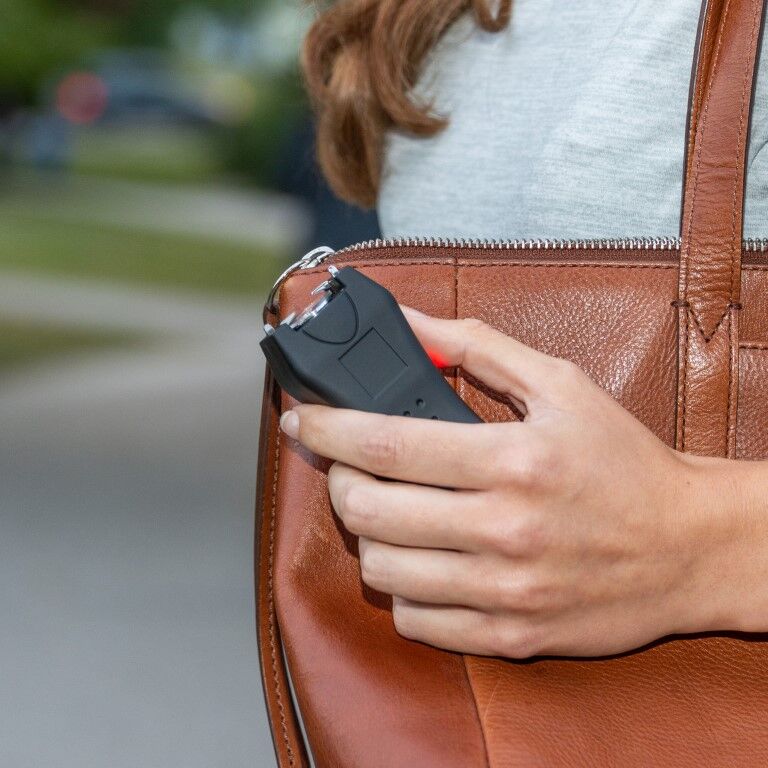 Sabre 2-in-1 Black Stun Gun And Flashlight With Belt Holster