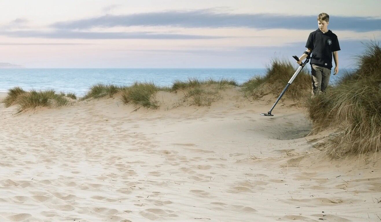 Minelab Go-Find 11 Metal Detector