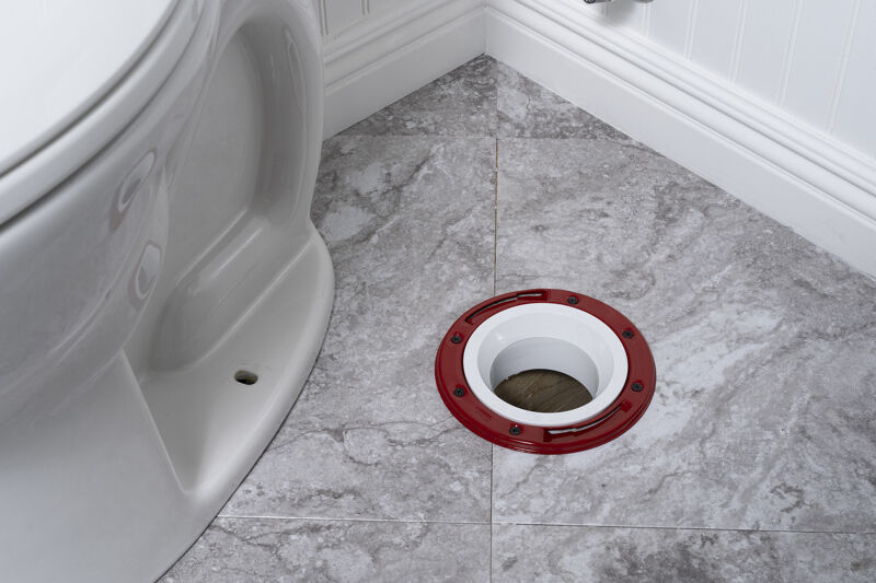 Oatey PVC Level-Fit Closet Flange With Metal Ring