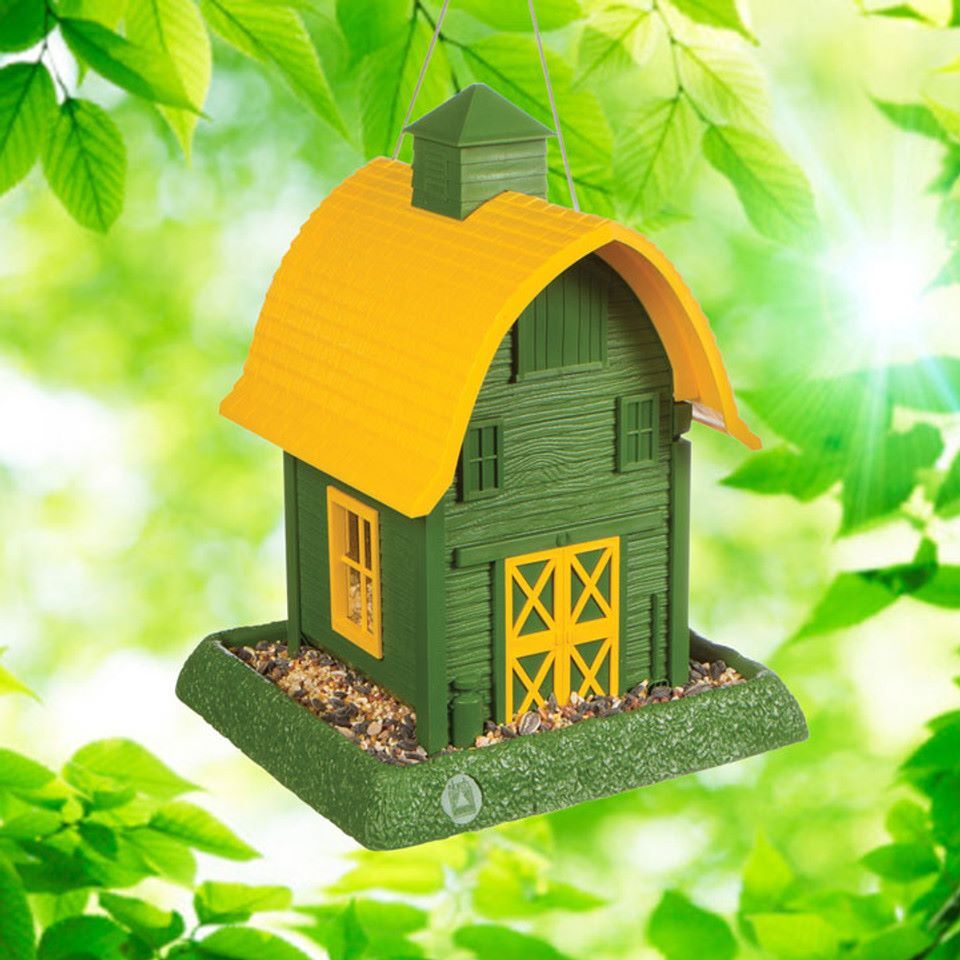 North States Village Collection Green Barn Birdfeeder