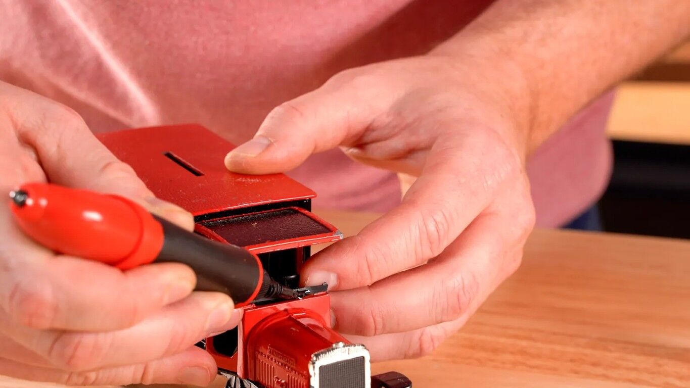 J-B Weld SuperWeld Light Activated Instant Glue, 5-g