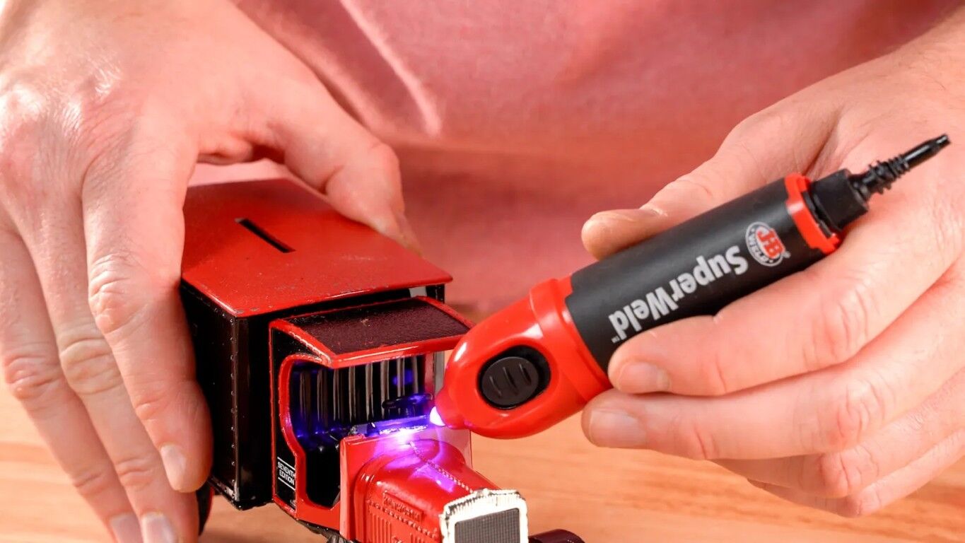 J-B Weld SuperWeld Light Activated Instant Glue, 5-g