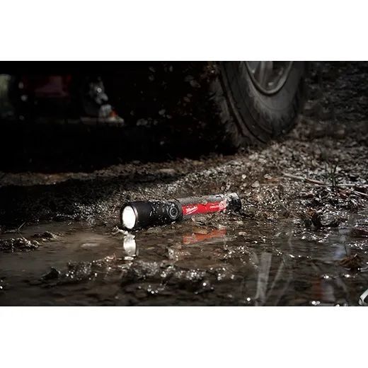 Milwaukee USB Rechargeable 800L Compact Flashlight