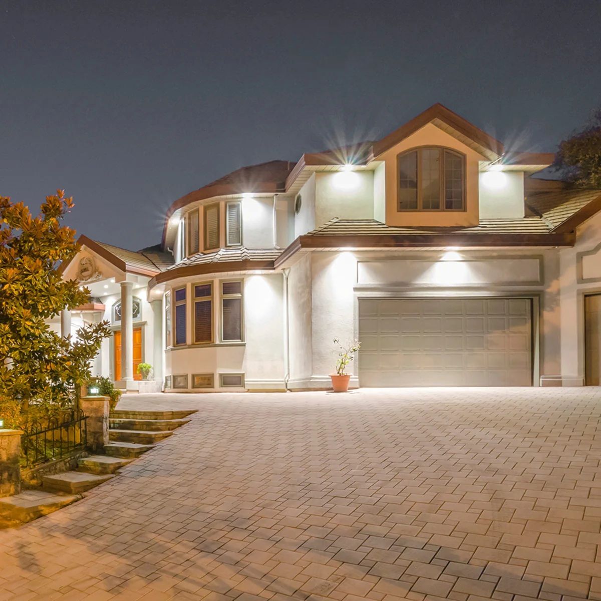 Feit Electric 11.1W Bright White PAR38 Dimmable Enhance Reflector LED Light