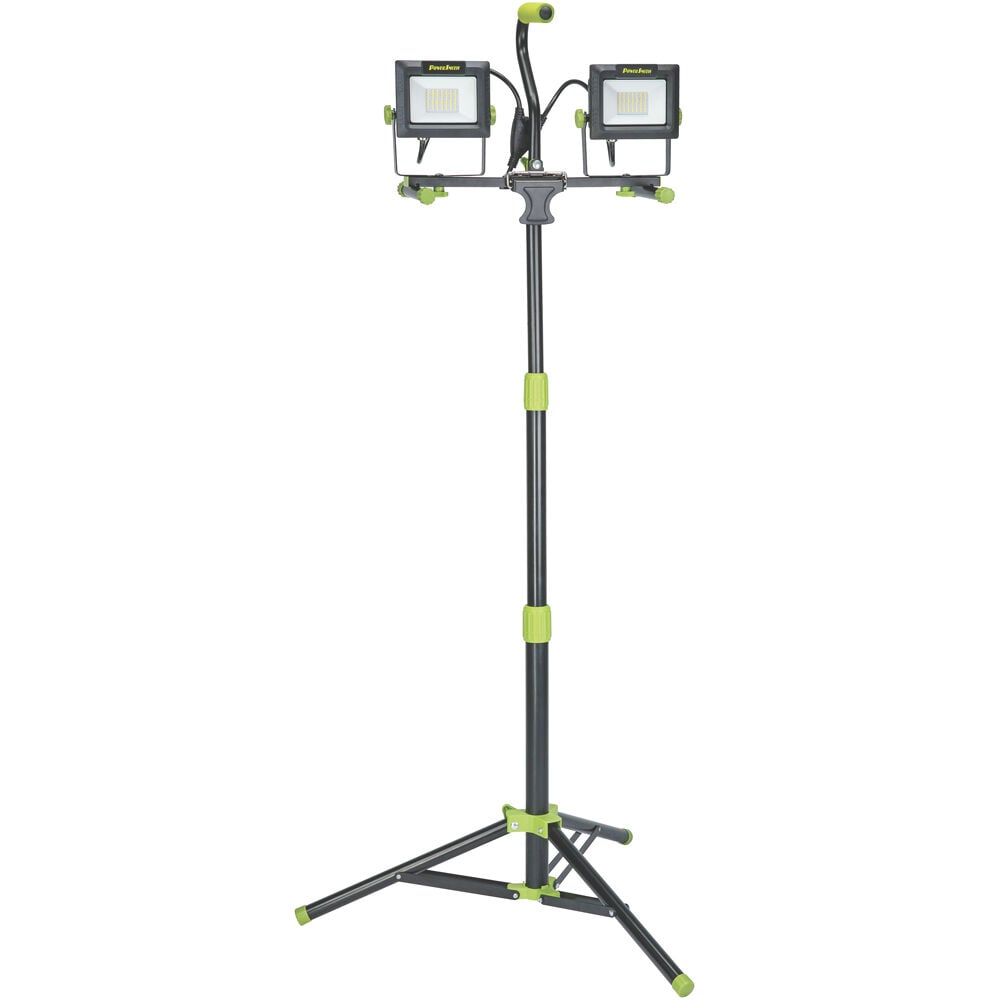 Power Smith 8000 Lumen Dual-Head LED Work Light With Tripod
