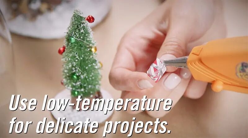 Gorilla Hot Glue Mini Sticks, 8-In