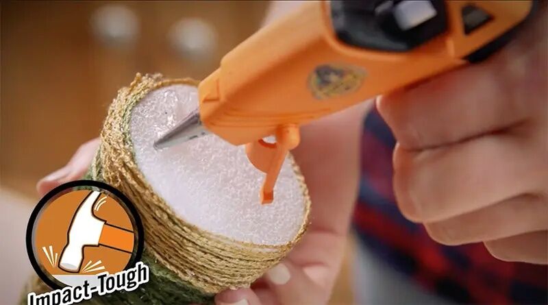 Gorilla Hot Glue Mini Sticks, 8-In