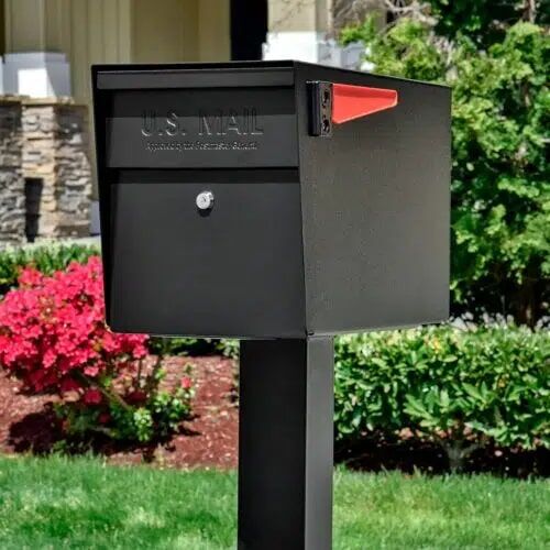 Mail Boss Locking Mailbox, 21 X 13.25 X 11.25-In
