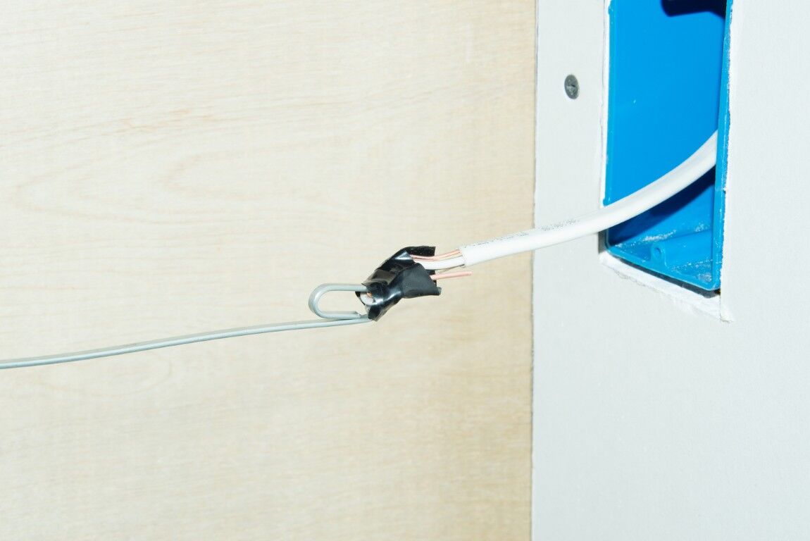 Gardner Bender Upperhand Steel Fishtape, 0.060-In x 1/8-In x 125-Ft