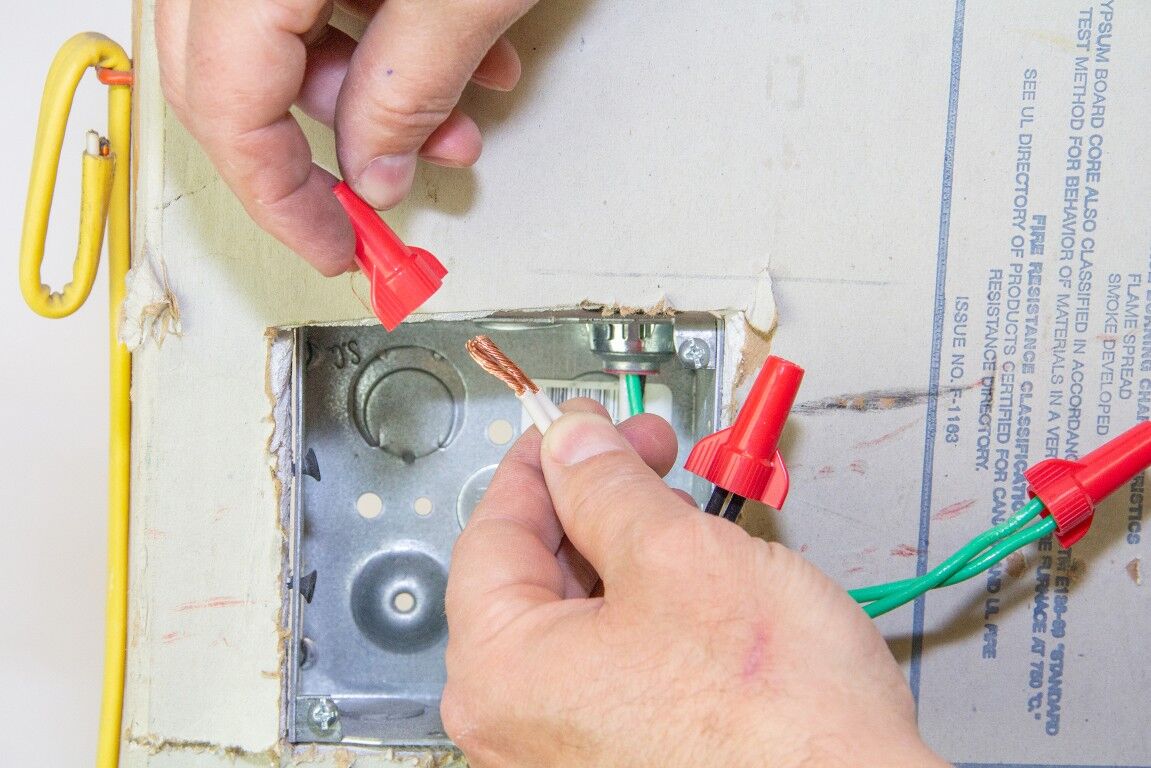 Gardner Bender WingGard #86 Red Twist-On Wire Connector, 100-Pc