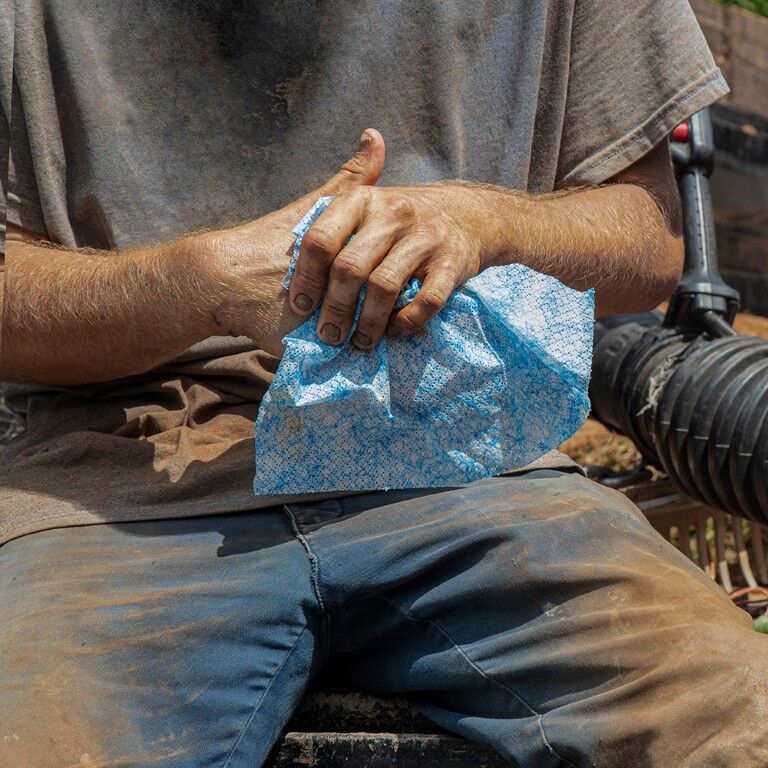 SCRUBS in-a-Bucket Hand Cleaner Towels, 72-Ct