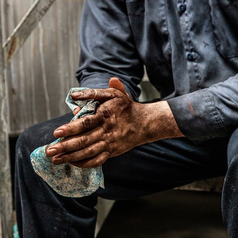 SCRUBS in-a-Bucket Hand Cleaner Towels, 72-Ct