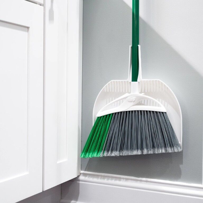 Libman XL Indoor/Outdoor Angle Broom With Dustpan