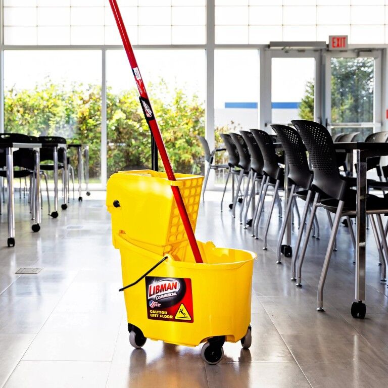 Libman Heavy-Duty Bucket & Wringer