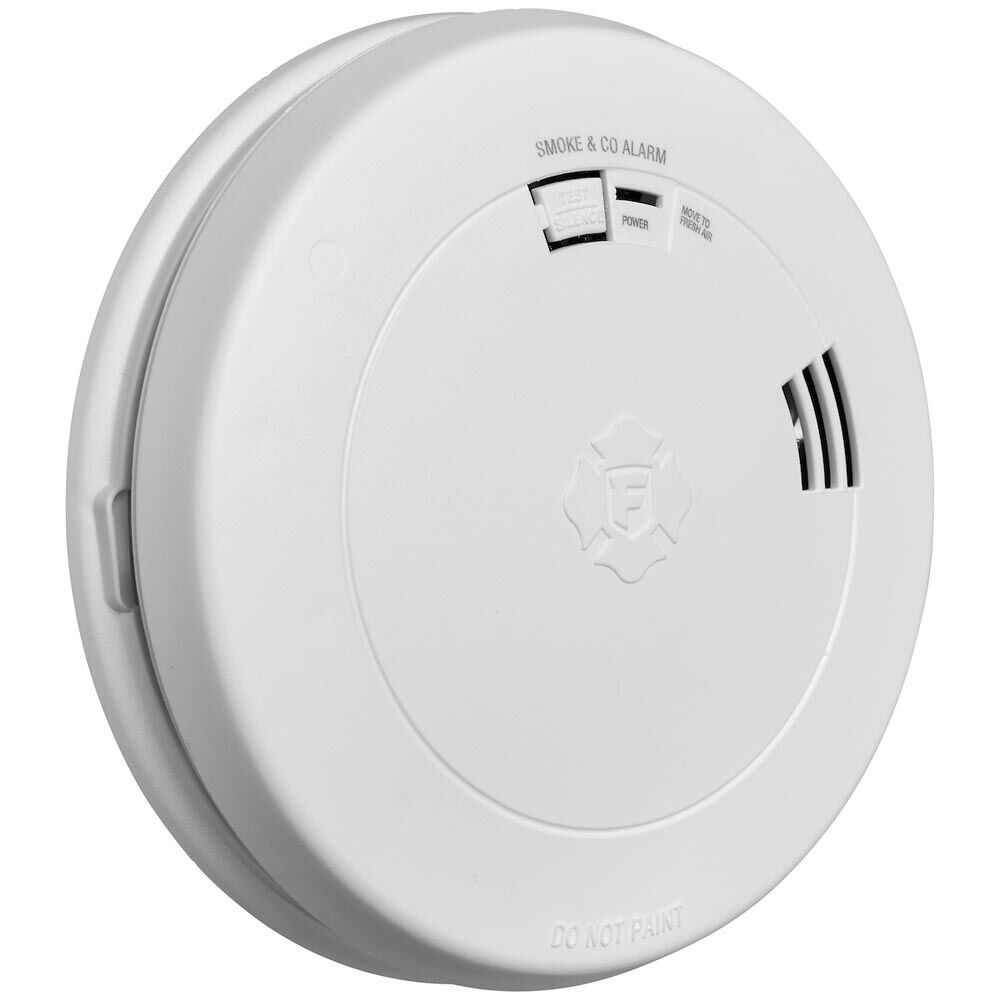 First Alert 10-Year Battery 2-In-1 Smoke & CO Alarm With Voice Alerts