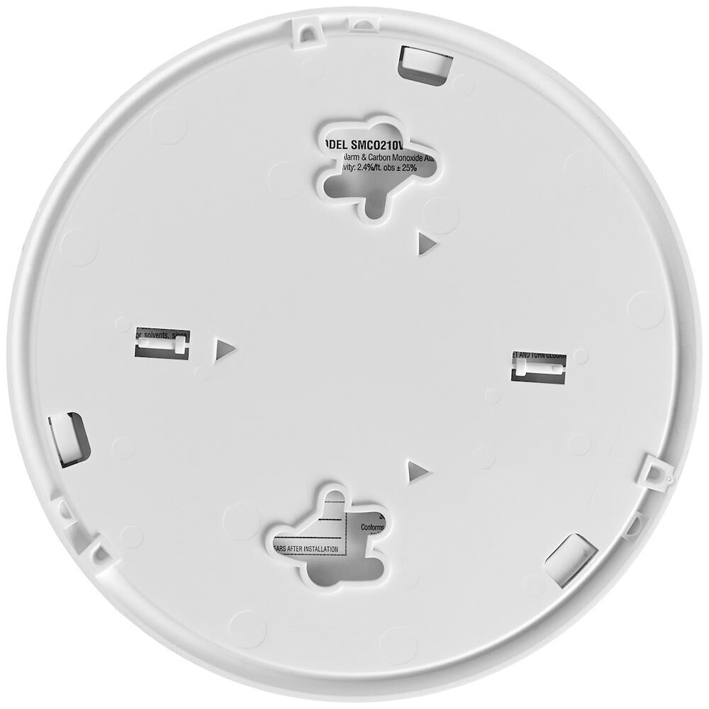 First Alert 10-Year Battery 2-In-1 Smoke & CO Alarm With Voice Alerts
