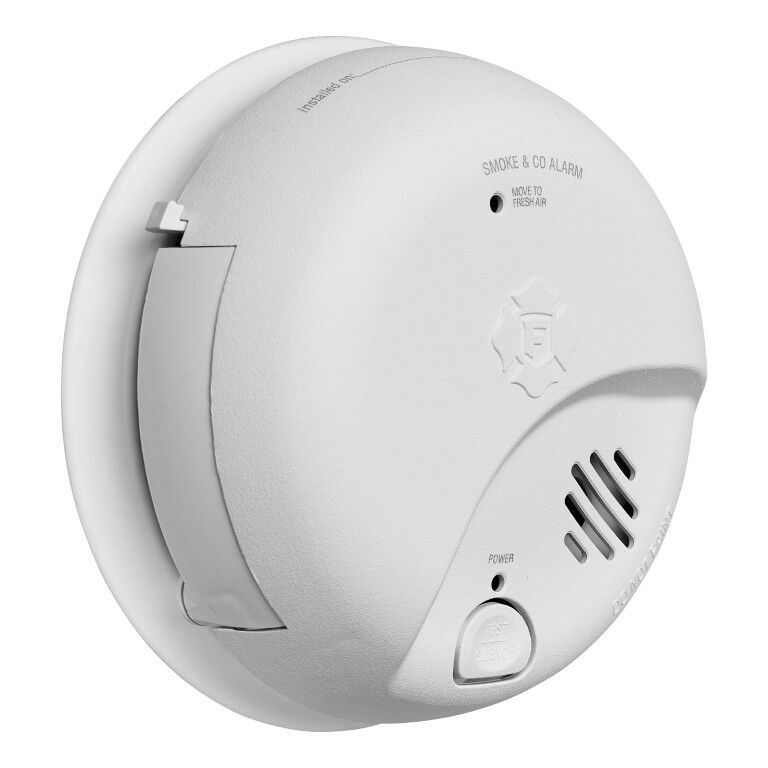 BRK Interconnect Hardwire 2-In-1 Smoke & CO Alarm With Battery Backup