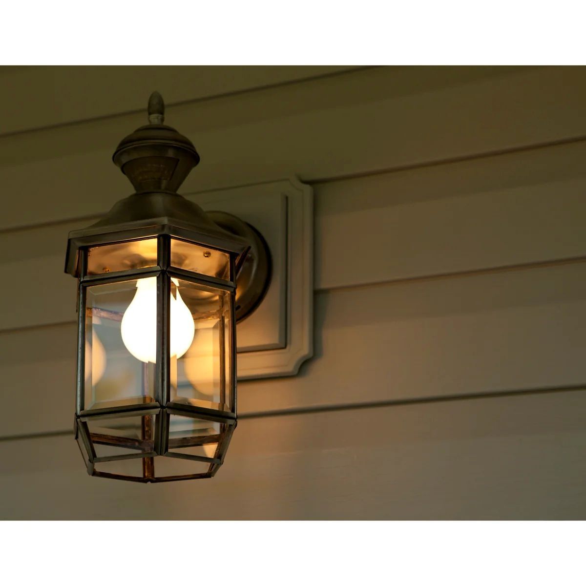 Feit Electric 15W Daylight E26 Base A19 General Purpose LED Bulbs, 2-Pk