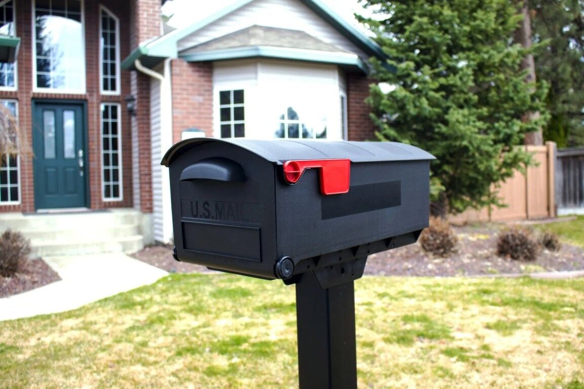 Architectural Mailboxes Patriot Large Post Mount Black Mailbox, 9.5-In x 12 2/5-In x 21 3/10-In